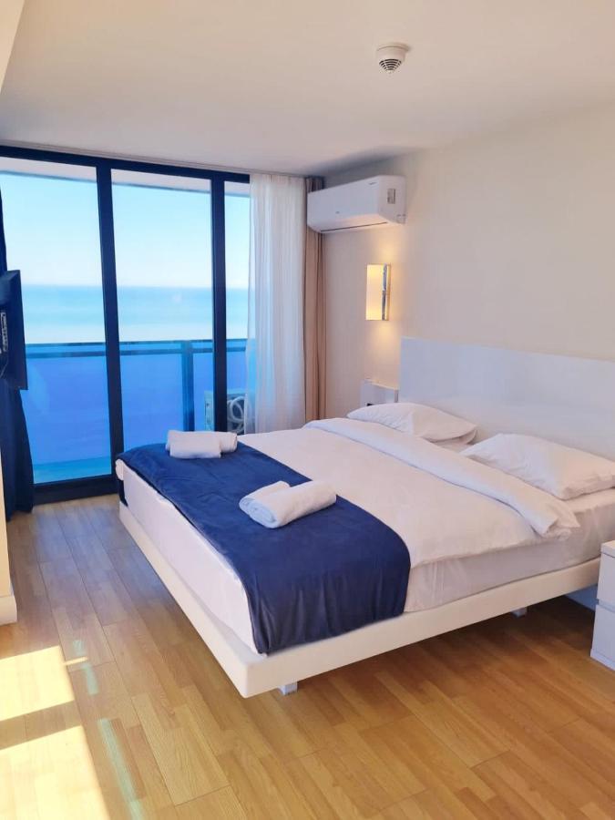 D Block Of New Luxurious Orbi City Μπατούμι Εξωτερικό φωτογραφία